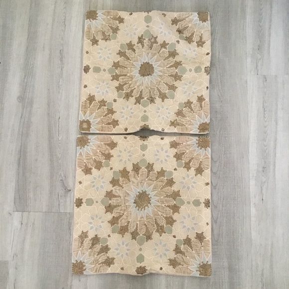 Pottery Barn 18X18 Sequined Cream With Light Blue Pillow Cases Covers Lot of 2 - Picture 1 of 4